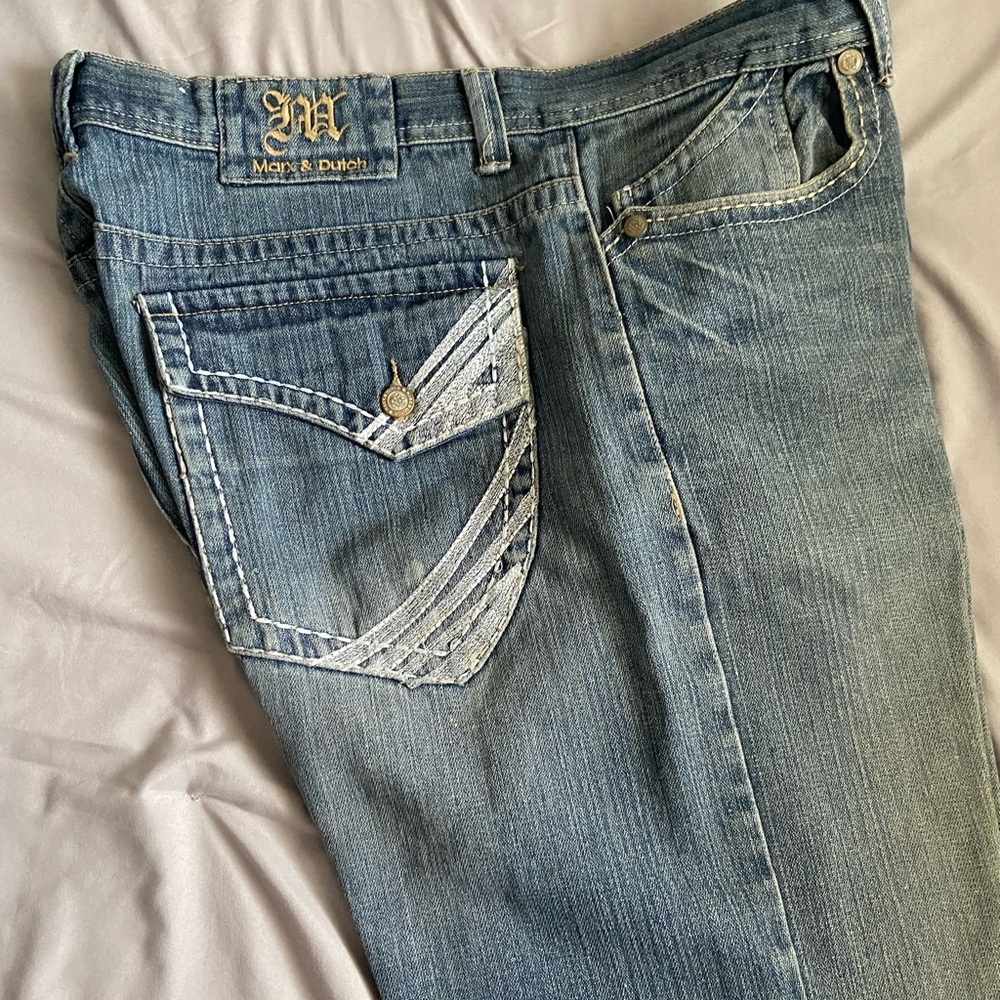 Jeans - Picture 8 of 8